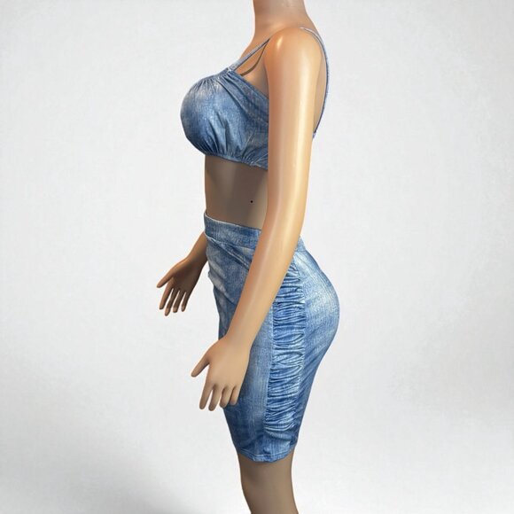 High-waisted Two Piece Blue Short Set - Picture 3 of 7